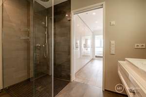 MANNELLA *Exklusive Wohnung 180° Altstadt-/ Domblick- 12. Etage im ikonischen Kranhaus Nord* – Die vollständige Adresse der Immobilie erhältst du vom Anbieter., 50678 Altstadt/Süd, Köln – Vorschaubild 51