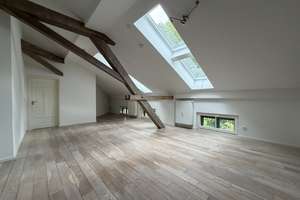 Tolle Dachgeschoss-Wohnung im Antonsviertel – Fritz-Hintermayr-Straße 3, 86159 Antonsviertel, Augsburg – Vorschaubild 2