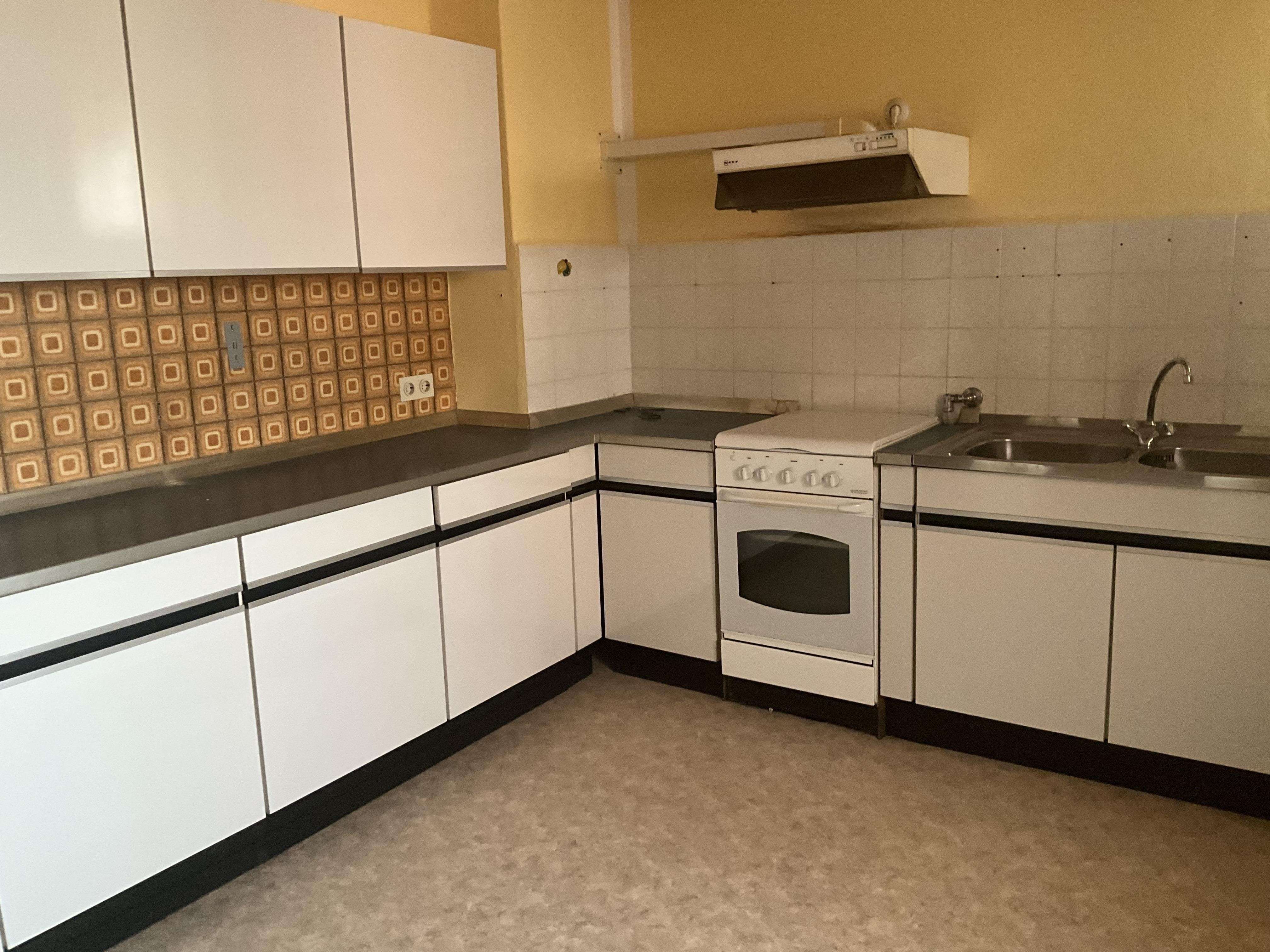 St. Jürgen: Sanierungsbedürftiges Reihenmittelhaus in historischer Wohnsiedlung, Lübeck – Bild 4