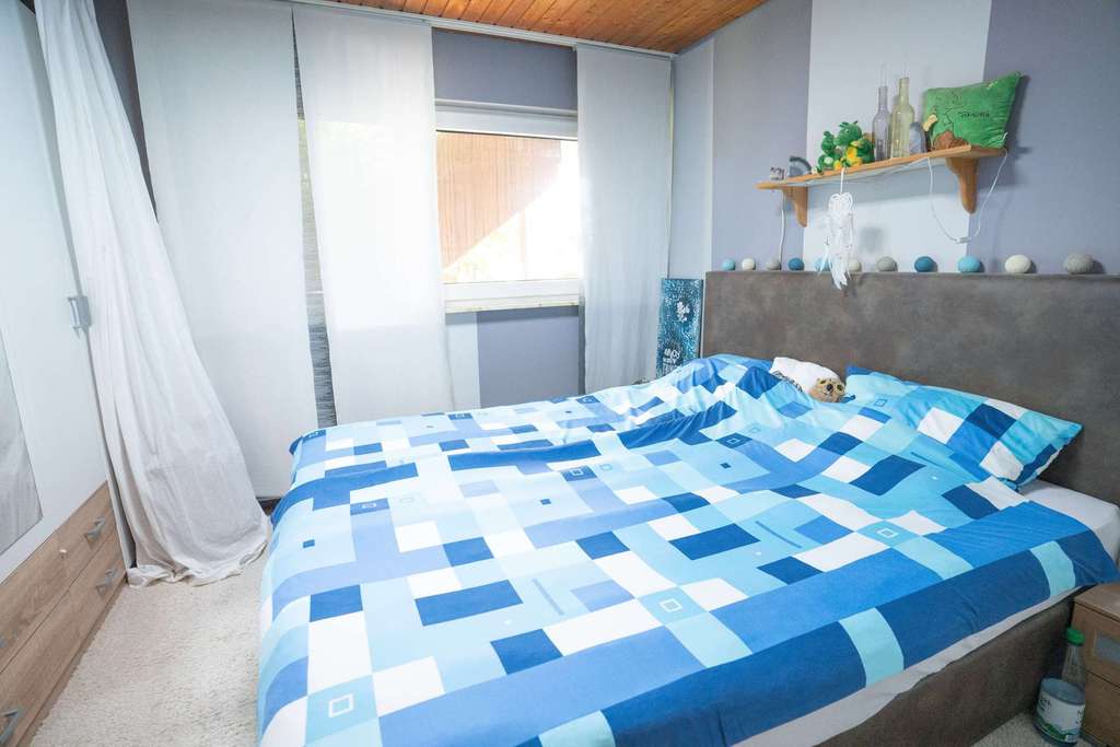 Immobilie in Sachsenheim - Charmante 2-Zimmer-Wohnung mit großer Terrasse in Sachsenheim-Spielberg - Bild 2