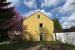 Rohdiamant in Bestlage – Doppelhaushälfte mit Ausbaureserve in Augsburg Hochzoll-Süd – Die vollständige Adresse der Immobilie erhältst du vom Anbieter., 86163 Hochzoll-Süd, Augsburg – Vorschaubild 2