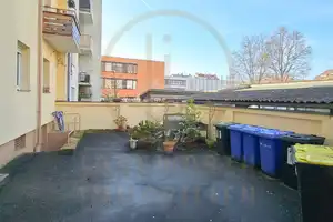 2 Zimmer WG-tauglich, zentral mit U-Bahn vor der Tür – Nürnberg – Vorschaubild 4