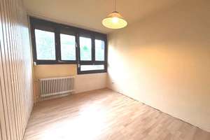 Viel Platz und Potential für die  Familie in gehobener Lage  – Die vollständige Adresse der Immobilie erhältst du vom Anbieter., 79199 Kirchzarten – Vorschaubild 9