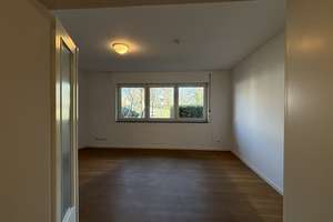 Großzügige 2-Zimmer-Wohnung zentral in Kaiserswerth – Die vollständige Adresse der Immobilie erhältst du vom Anbieter., 40489 Kaiserswerth, Düsseldorf – Vorschaubild 9