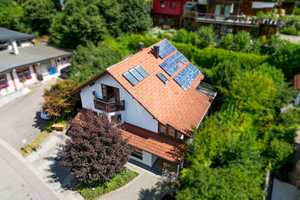 Charmantes Einfamilienhaus in Hanglage mit sonniger Südterrasse im Wiesental – Lörrach (Kreis) – Vorschaubild 1