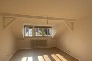Schöne Dachgeschosswohnung auf dem Kaßberg – Ulmenstraße 18, 9112 Kaßberg, Chemnitz – Vorschaubild 8