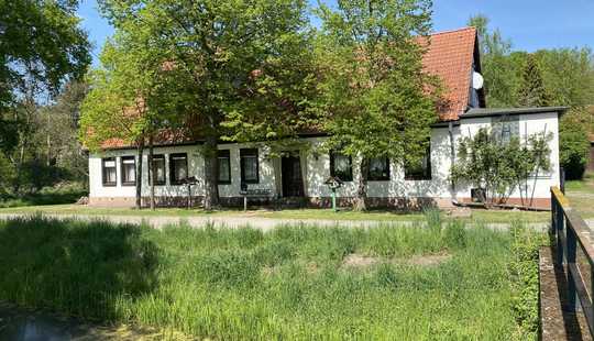Bild von ++ALLEINLAGE++ 36,6 ha Fläche + Wohnen mit Weitblick – Großzügiges Anwesen