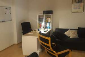Zwei Zimmer Wohnung in der Südstadt mit Balkon zu vermieten
