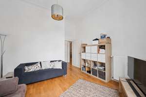 Gründerzeit-Altbau – bezugsfreie 4-Zimmer-Wohnung mit Balkon im Herzen der Bonner Südstadt – Die vollständige Adresse der Immobilie erhältst du vom Anbieter., 53113 Südstadt, Bonn – Vorschaubild 13