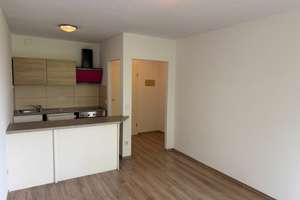 Köln-Dellbrück! 2-Zwhg mit Balkon, Stellplatz, modernes Bad, Blick ins Grüne, – Die vollständige Adresse der Immobilie erhältst du vom Anbieter., 51069 Dellbrück, Köln – Vorschaubild 8
