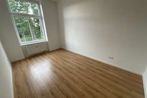 geräumige 4 Zimmer-Wohnung mit Wohnküche, Balkon, Wannenbad und EBK – Vorwerker Str. 117, 23554 Sankt Lorenz Nord, Lübeck – Vorschaubild 11