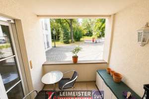 Direkt am Schloss und Mainufer - 2-Zimmer Wohnung mit Loggia und Blick auf den Kapuzinerplatz