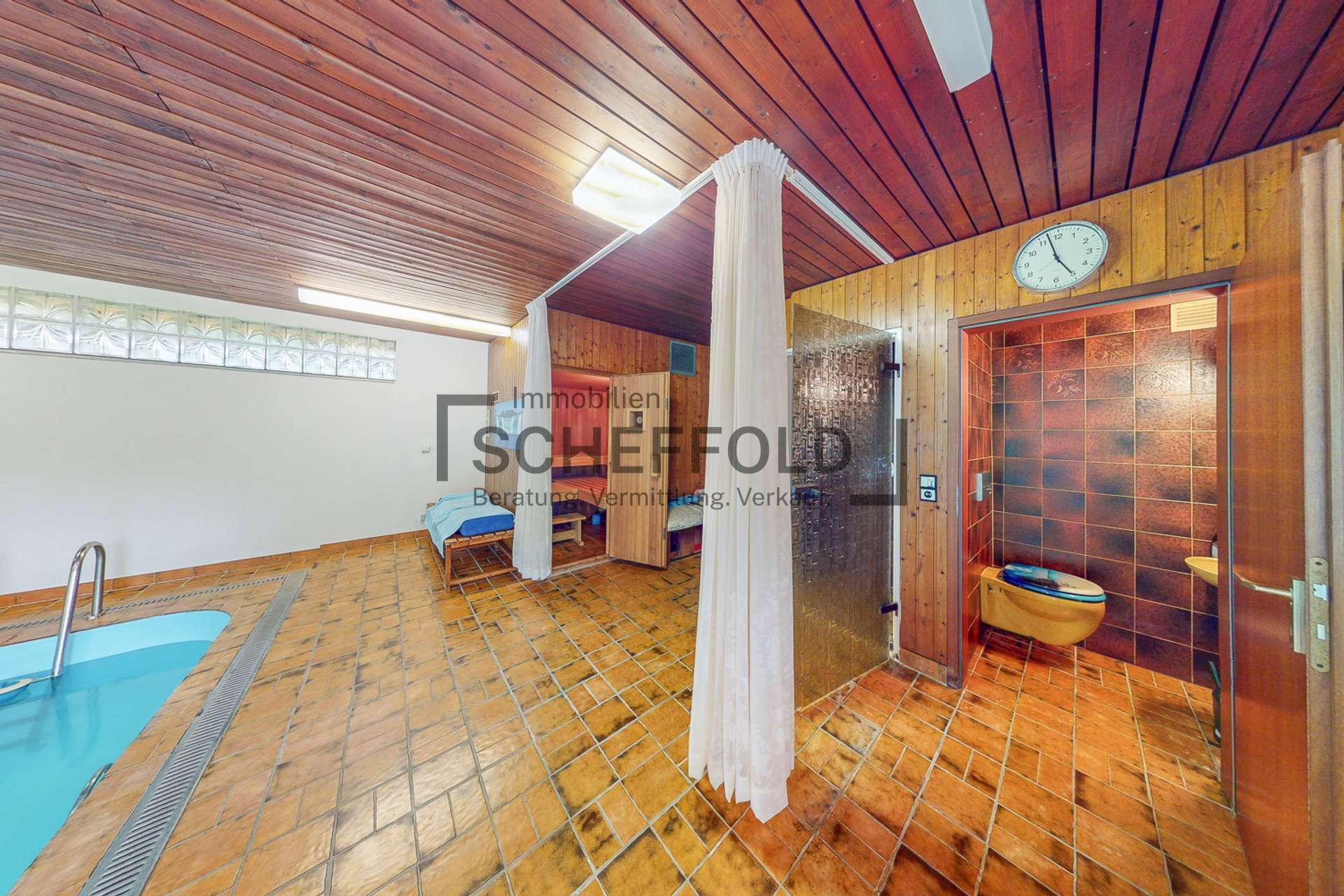 Immobilie in Schwendi - Eine grüne Oase! Stilvolles Ein- oder Zweifamilienhaus mit märchenhaftem Gartenparadies - Bild 2