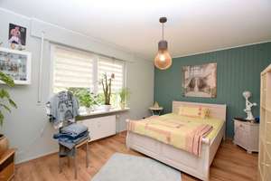 Südstadt: Gepflegtes, großes Haus mit 3 Wohnungen, Garten + Garage ... – Die vollständige Adresse der Immobilie erhältst du vom Anbieter., 38126 Südstadt-Rautheim-Mascherode, Braunschweig – Vorschaubild 6