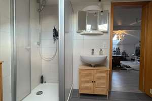 Schöne 3-Zimmer-DG-Wohnung mit gehobener Innenausstattung in Niederneisen – Wiesenstr. 12, 65629 Niederneisen – Vorschaubild 2