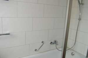Schöne 4-Zimmer-Wohnung mit Balkon und Stellplatz in Wiesbaden Schierstein – Neckarstrasse 5, 65201 Wiesbaden – Vorschaubild 12