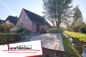 Wohnen im Märchenviertel – charmantes Einfamilienhaus mit sonnigem Grundstück in Hamburg Schnelsen