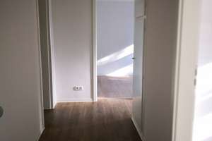 Zum Einzug frisch renovierte und sanierte 3-Zimmer-Wohnung mit Balkon – Drakerfeld 10, 47138 Obermeiderich, Duisburg – Vorschaubild 4