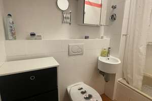 Zu vermieten Möbliertes 1-Zimmer-Apartment mit Balkon, Stellplatz & Aufzug in Mainz-Laubenheim – 55130 Laubenheim, Mainz – Vorschaubild 5