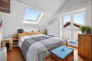 Großzügige Maisonettewohnung mit Balkon in ruhiger Lage von Blaustein – Die vollständige Adresse der Immobilie erhältst du vom Anbieter., 89134 Blaustein – Vorschaubild 10