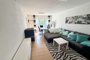 Charmante 2-Zimmer-Wohnung im 1.OG mit sonnigen Balkon nach Westen