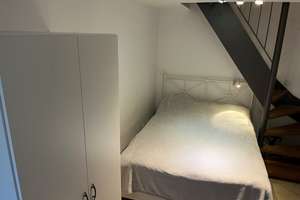 Für 6 Monate: 1,5-Zimmer-Apartment im Herzen von Regensburg - komplett ausgestattet all inclusive! – Glockengasse 5, 93047 Innenstadt, Regensburg – Vorschaubild 5