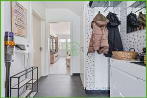 # NIEDERAU # Einfamilienhaus, ca. 138 m², mit Terrasse, großem Garten, Garage und Wintergarten. – Die vollständige Adresse der Immobilie erhältst du vom Anbieter., 52355 Niederau/Krauthausen, Düren – Vorschaubild 3