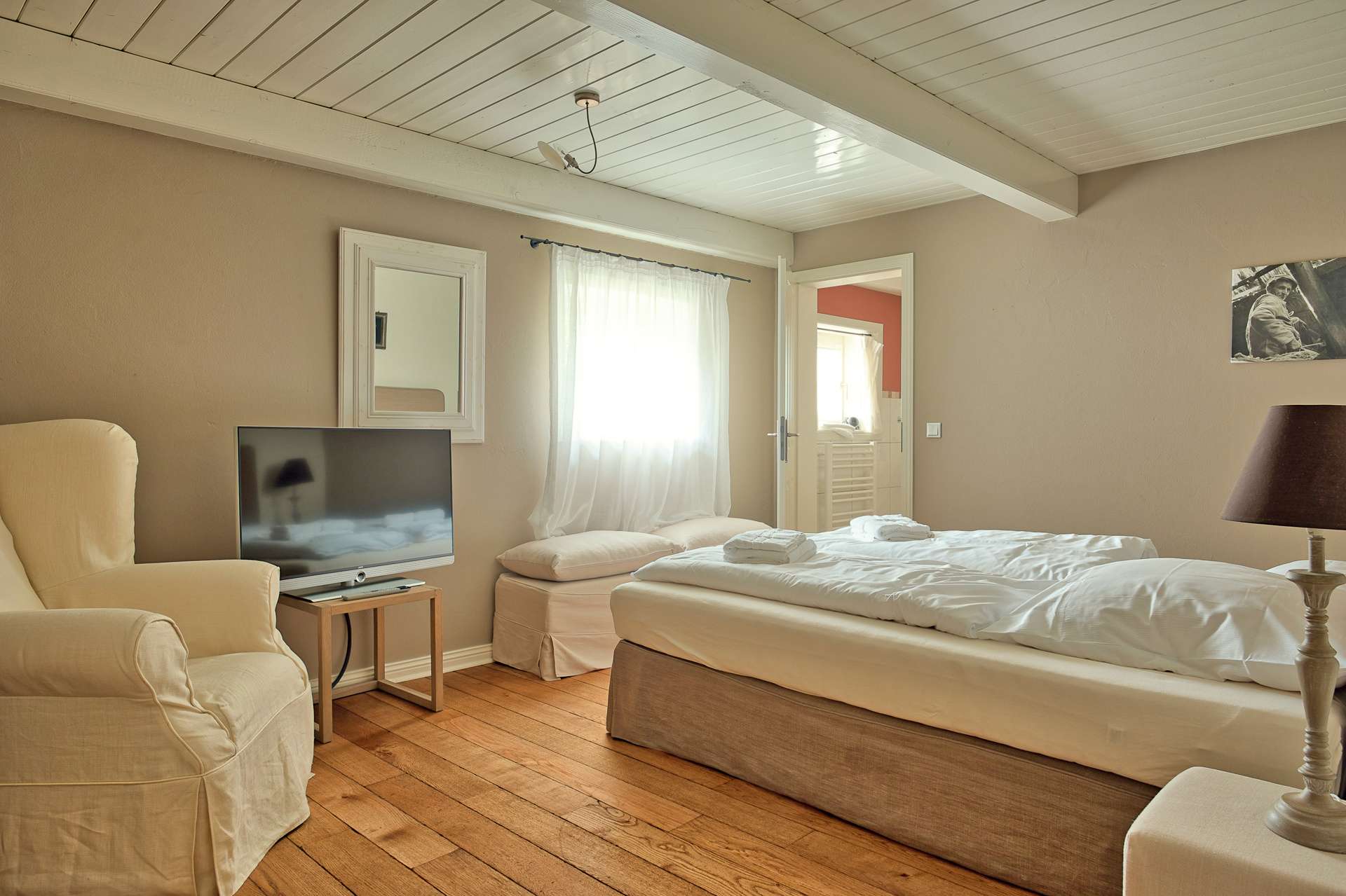 Immobilie in Wrixum - Ein Kapitänshaus unter Reet – klassisch geprägt, modern gestaltet - Bild 4