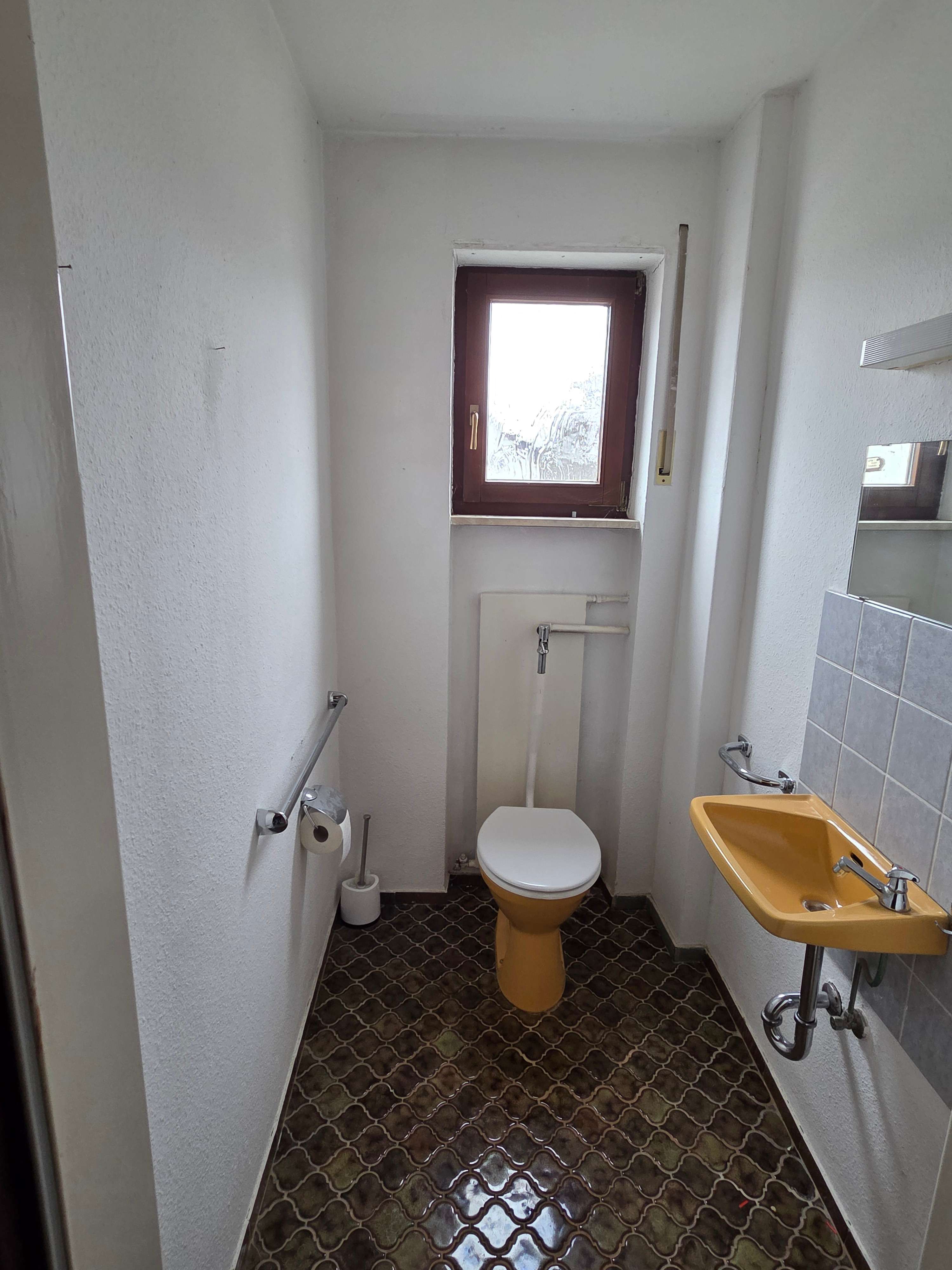 Immobilie in Ravenstein - Einfamilienhaus mit viel Platz für Familie und Hobby - Bild 10