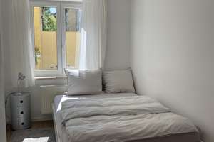 Charmante möblierte 1,5-Zimmer-Wohnung in Toplage Maxvorstadt – Adalbertstraße 44, 80799 Universität, München – Vorschaubild 2