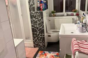 Gepflegte 2-Zimmer-Wohnung mit Einbauküche und Möbelübernahme – Die vollständige Adresse der Immobilie erhältst du vom Anbieter., 90459 Galgenhof, Nürnberg – Vorschaubild 7