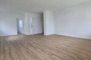 gepflegtes Dreifamilienhaus in Stuttgart-Luginsland – Die vollständige Adresse der Immobilie erhältst du vom Anbieter., 70327 Luginsland, Stuttgart – Vorschaubild 7