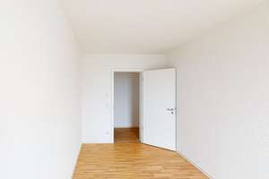5 Zimmer in oberster Etage und mit Terrasse – Lassallestraße 23, 99086 Johannesvorstadt, Erfurt – Vorschaubild 4