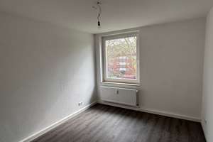 Zentral gelegene 3,5-Zimmer-Wohnung in Gelsenkirchen-Ückendorf! – Bochumer Straße 247, 45886 Ückendorf, Gelsenkirchen – Vorschaubild 11