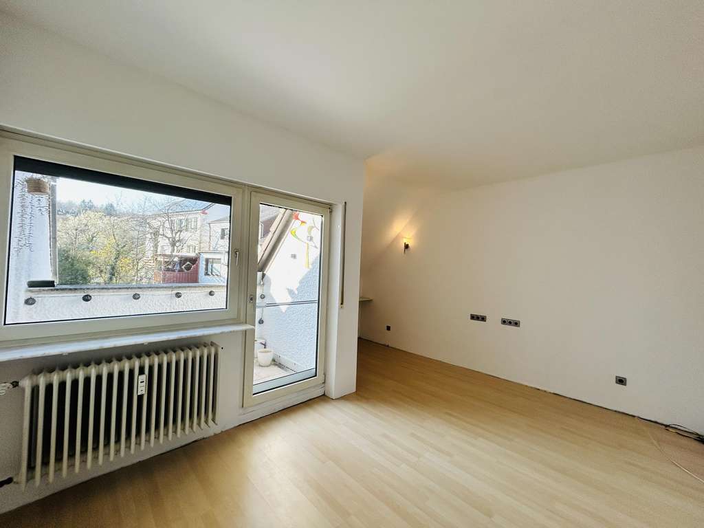 Immobilie in Quierschied - Charmante Wohlfühloase über den Dächern von Fischbach – perfekt für Singles & Paare - Bild 3