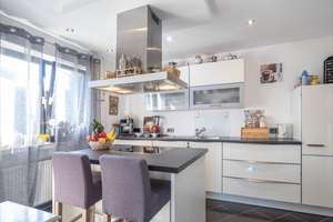 Exklusiver freistehender Bungalow mit Einliegerwohnung, Fernblick, Doppelgarage & großem Garten – Krappelroth 29, 66839 Schmelz – Vorschaubild 4