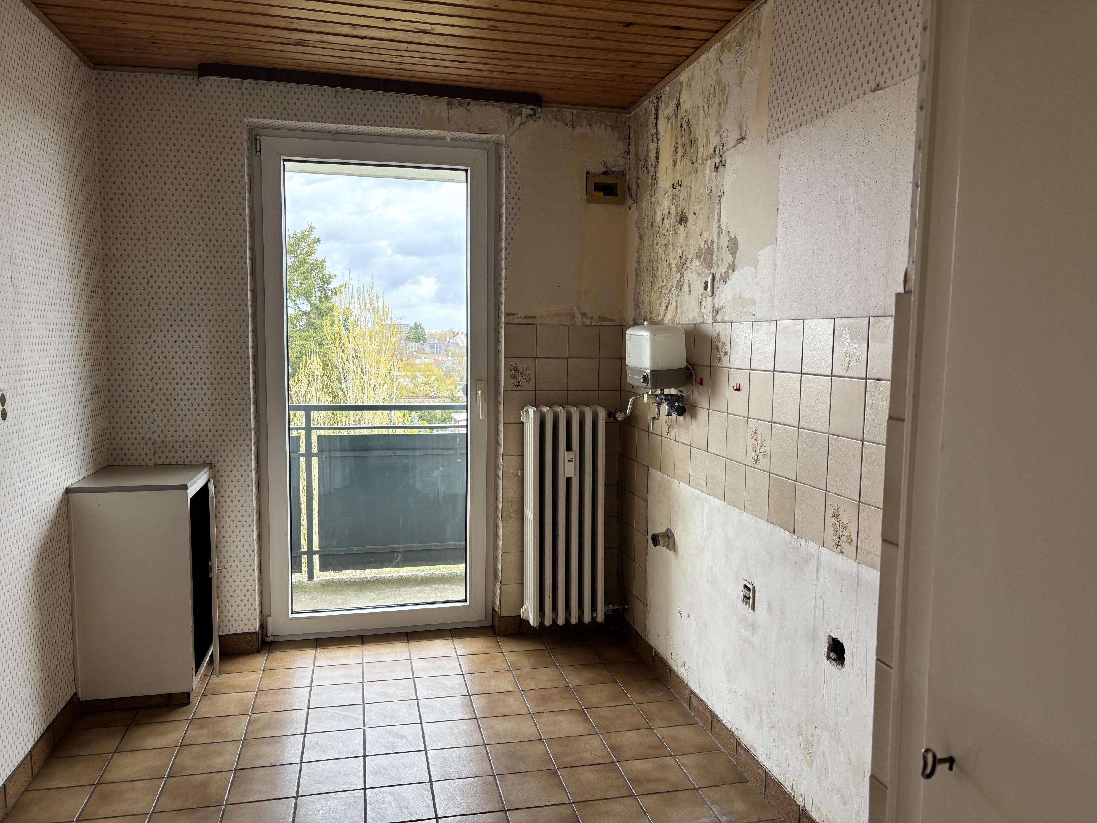 3-Zimmer Wohnung mit Loggia und Balkon, Krefeld – Bild 3