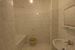 Helle Wohnung mit großem Balkon! – Basedowstrasse 14, 39104 Magdeburg – Vorschaubild 4