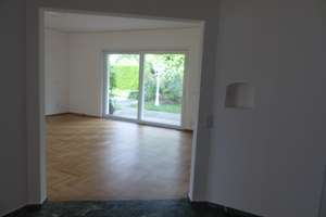 Haus im Haus: Leben und Arbeiten im Essener Süden – Die vollständige Adresse der Immobilie erhältst du vom Anbieter., 45257 Kupferdreh, Essen – Vorschaubild 2