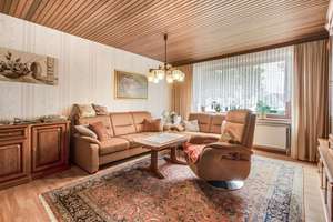 Großzügiges und solides Einfamilienhaus mit Tiefgarage und Garten in zentraler Lage von Oslebshausen – Die vollständige Adresse der Immobilie erhältst du vom Anbieter., 28239 Oslebshausen, Bremen – Vorschaubild 6