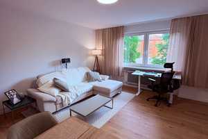 Stilvolle, sanierte 3-Raum-Wohnung mit gehobener Innenausstattung mit Einbauküche in Nürnberg – Wirthstraße 2, 90459 Nürnberg – Vorschaubild 7