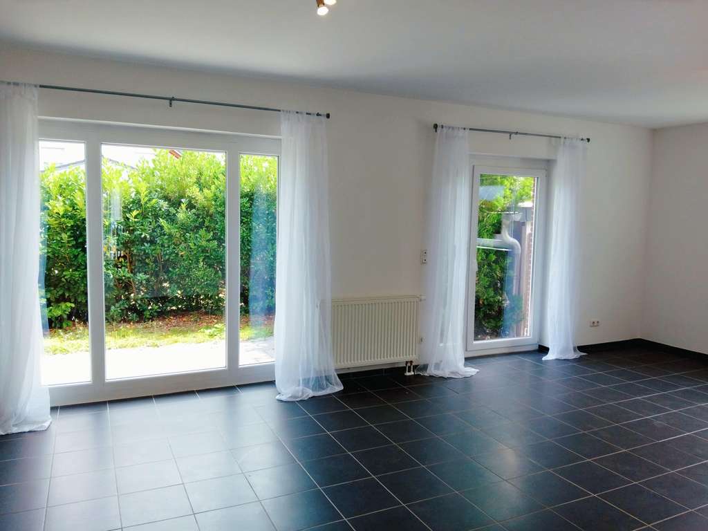 Immobilie in Erzenhausen - Erzenhausen - Attraktives, freistehendes Einfamilienhaus mit Carport und Photovoltaik - Bild 3