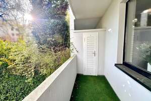 Bezugsfreie, möblierte 1,5-Zimmer-Wohnung mit Balkon in Düsseldorf-Derendorf – stilvoll saniert – Die vollständige Adresse der Immobilie erhältst du vom Anbieter., 40476 Derendorf, Düsseldorf – Vorschaubild 8