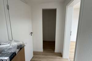 Frisch renovierte WG-fähige große 3-Raumwohnung – 39104 Altstadt, Magdeburg – Vorschaubild 6