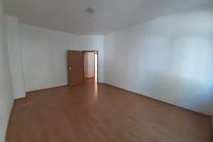 Schöne neu renovierte 3-Raum-Wohnung mit EBK und Balkon in Stadtfeld-Ost – Annastr. 38, 39108 Stadtfeld Ost, Magdeburg – Vorschaubild 7