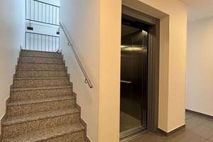 Traumhafte sonnige ETW in einem sehr schönen MFH in einer Lage mit 100 % Freizeitwert – Die vollständige Adresse der Immobilie erhältst du vom Anbieter., 40477 Pempelfort, Düsseldorf – Vorschaubild 3