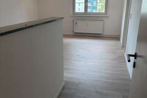 Sehr schöne 3-Zimmer Wohnung mit Einbauküche u. Balkon – Borsigstr 17, 38112 Viewegsgarten-Bebelhof, Braunschweig – Vorschaubild 9