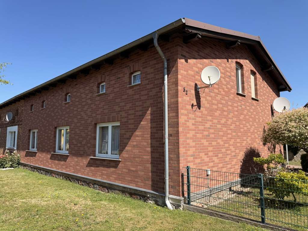 Immobilie in Schwedt/Oder - EINMALIGE GELEGENHEIT | Doppelhaushälfte optimal für eine Großfamilie mit viel Platz und Komfort! - Bild 3