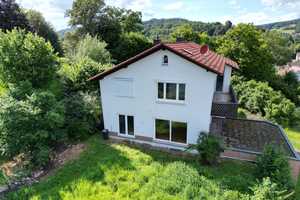 Vielseitiges Zweifamilienhaus mit viel Potenzial – Main-Spessart (Kreis) – Vorschaubild 2