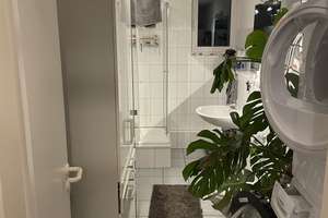 Helle 2-Zimmer Wohnung mit Balkon im 3. OG in Köln Altstadt-Nord – Die vollständige Adresse der Immobilie erhältst du vom Anbieter., 50668 Altstadt/Nord, Köln – Vorschaubild 3